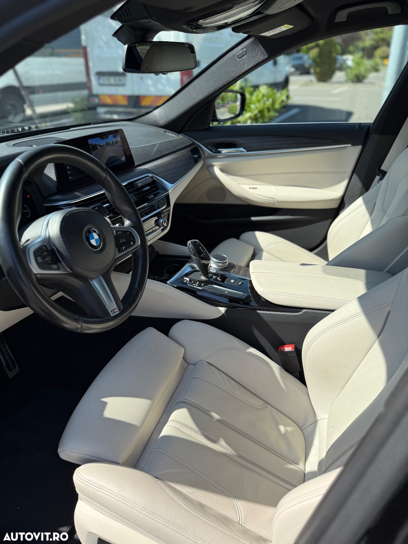 BMW Seria 5 520d xDrive AT - 7