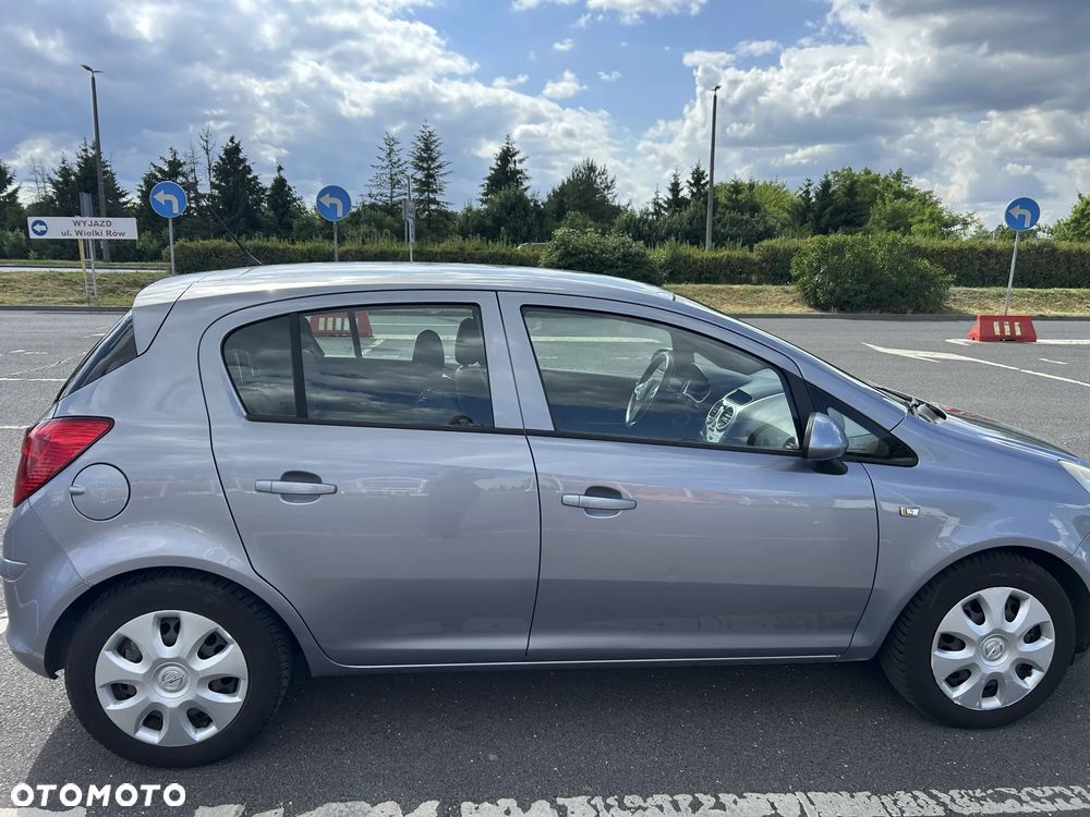Opel Corsa 1.2 16V Edition - 5