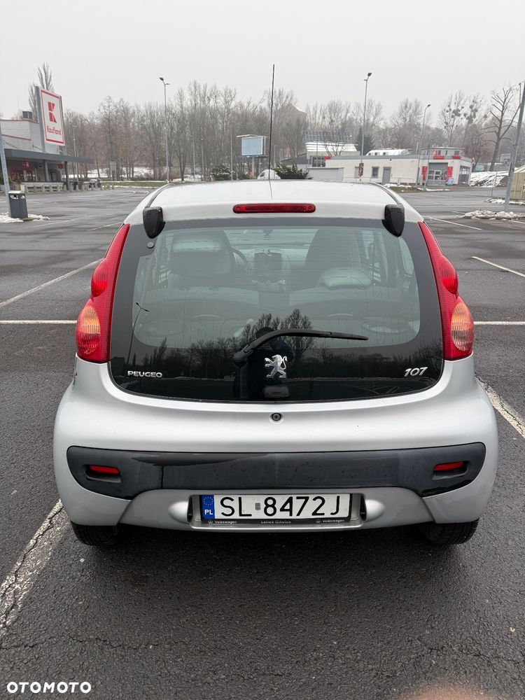Peugeot 107 1.0 Happy - 3