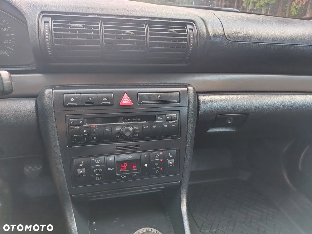 Audi A4 Limousine 1.9 TDI - 11