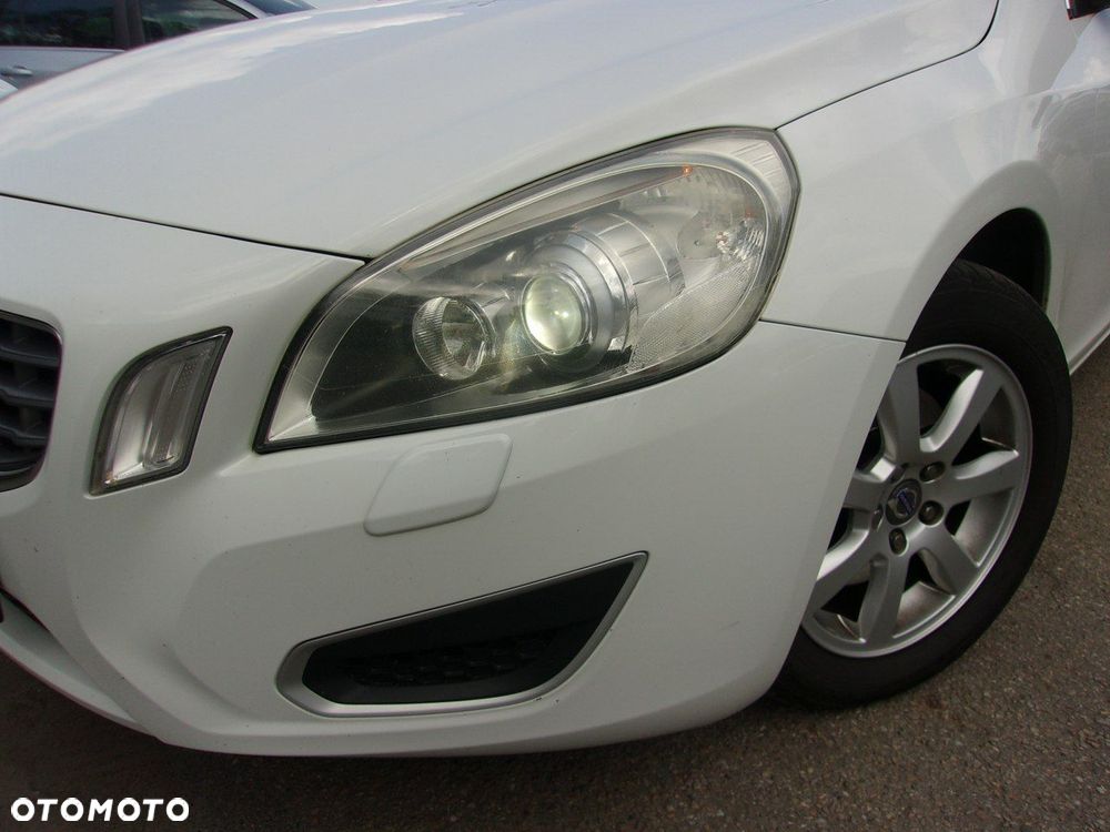 Volvo V60 D3 Momentum - 2