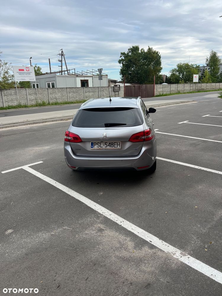 Peugeot 308 1.6 BlueHDi Allure S&S - 4