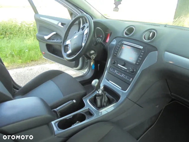 Ford Mondeo 1.6 TDCi Ambiente Plus - 18