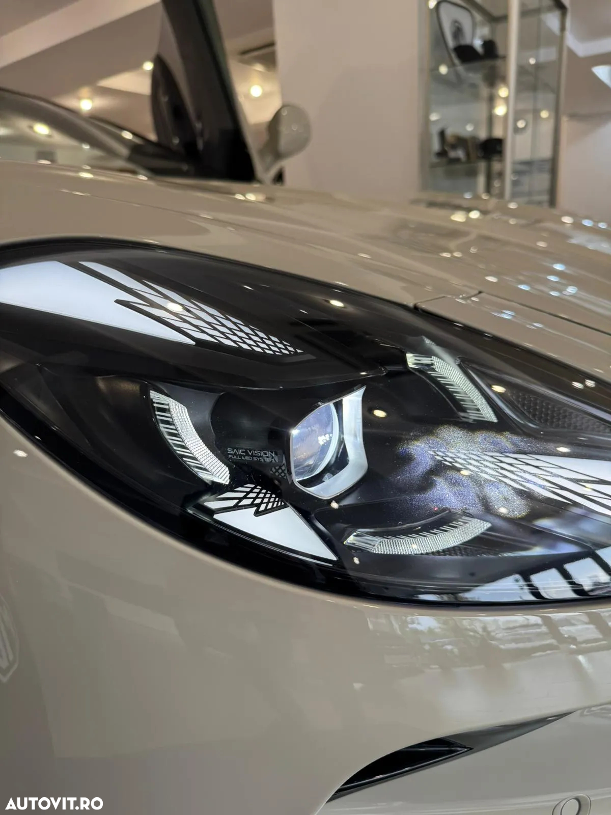 MG Cyberster 77 kWh Exclusive - 16