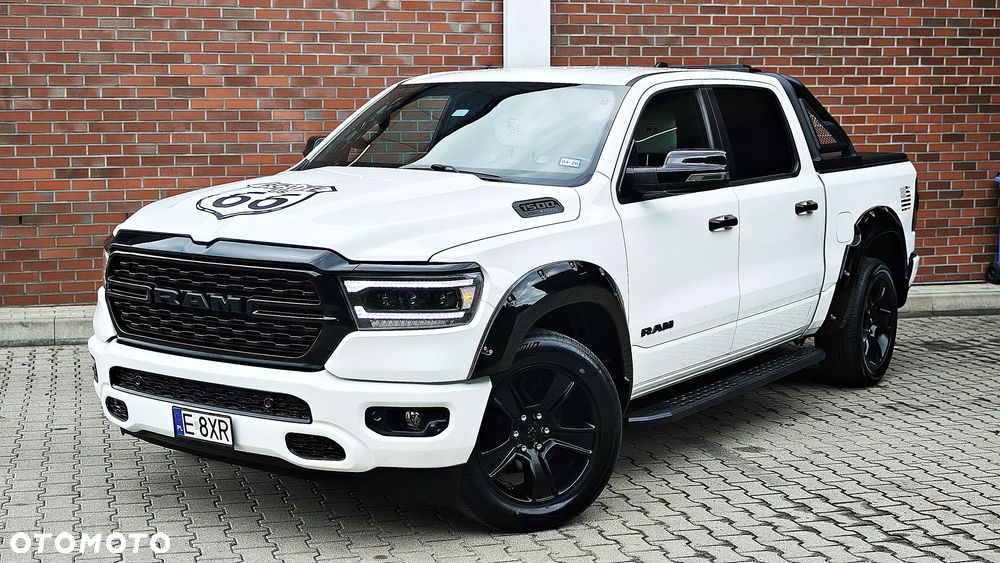 Dodge RAM - 1