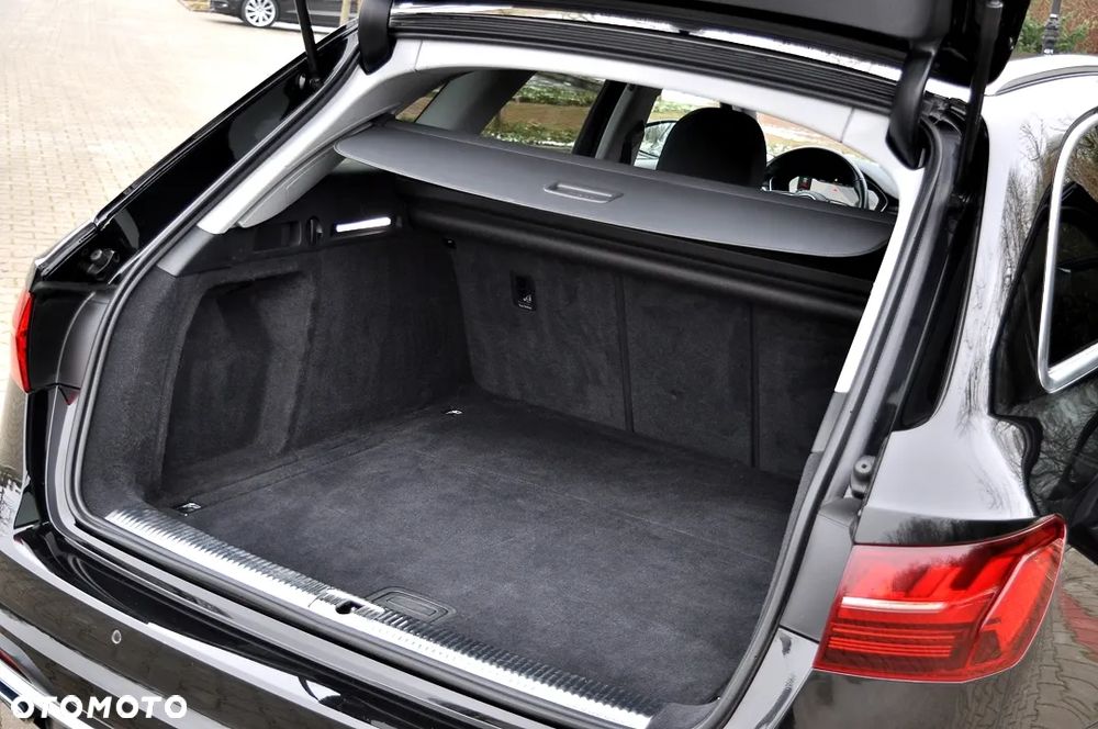 Audi A4 Avant 40 TDI Advanced S tronic - 14