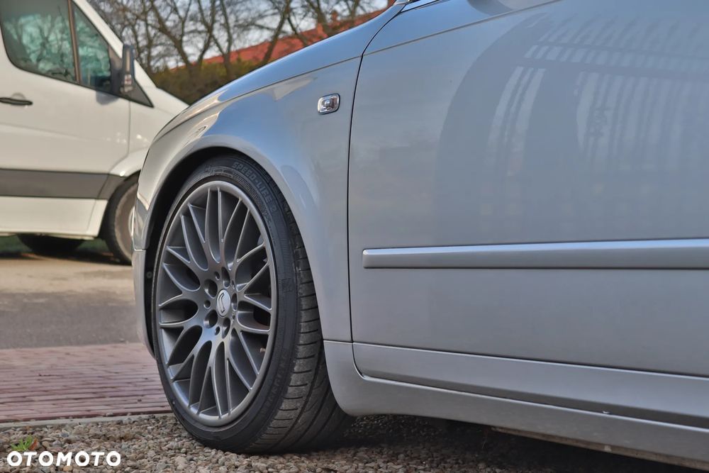 Audi A4 Avant 1.8 T - 8