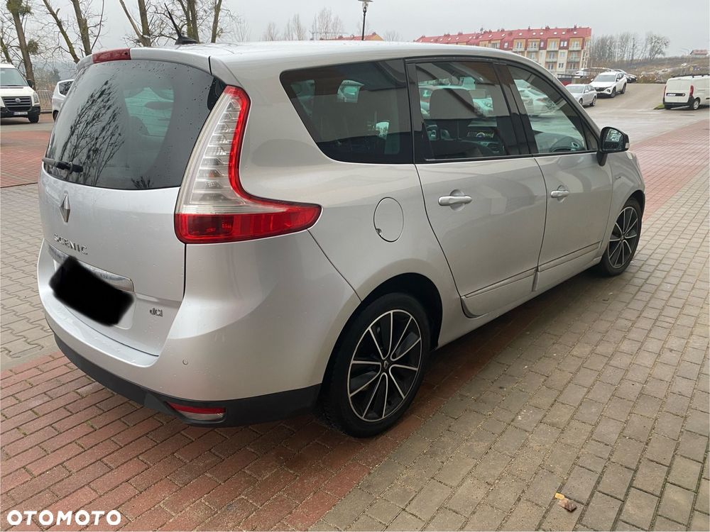 Renault Scenic - 5