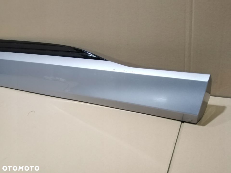 LISTWA DRZWI PRAWA AUDI E-TRON 2020 4KE853060A - 3