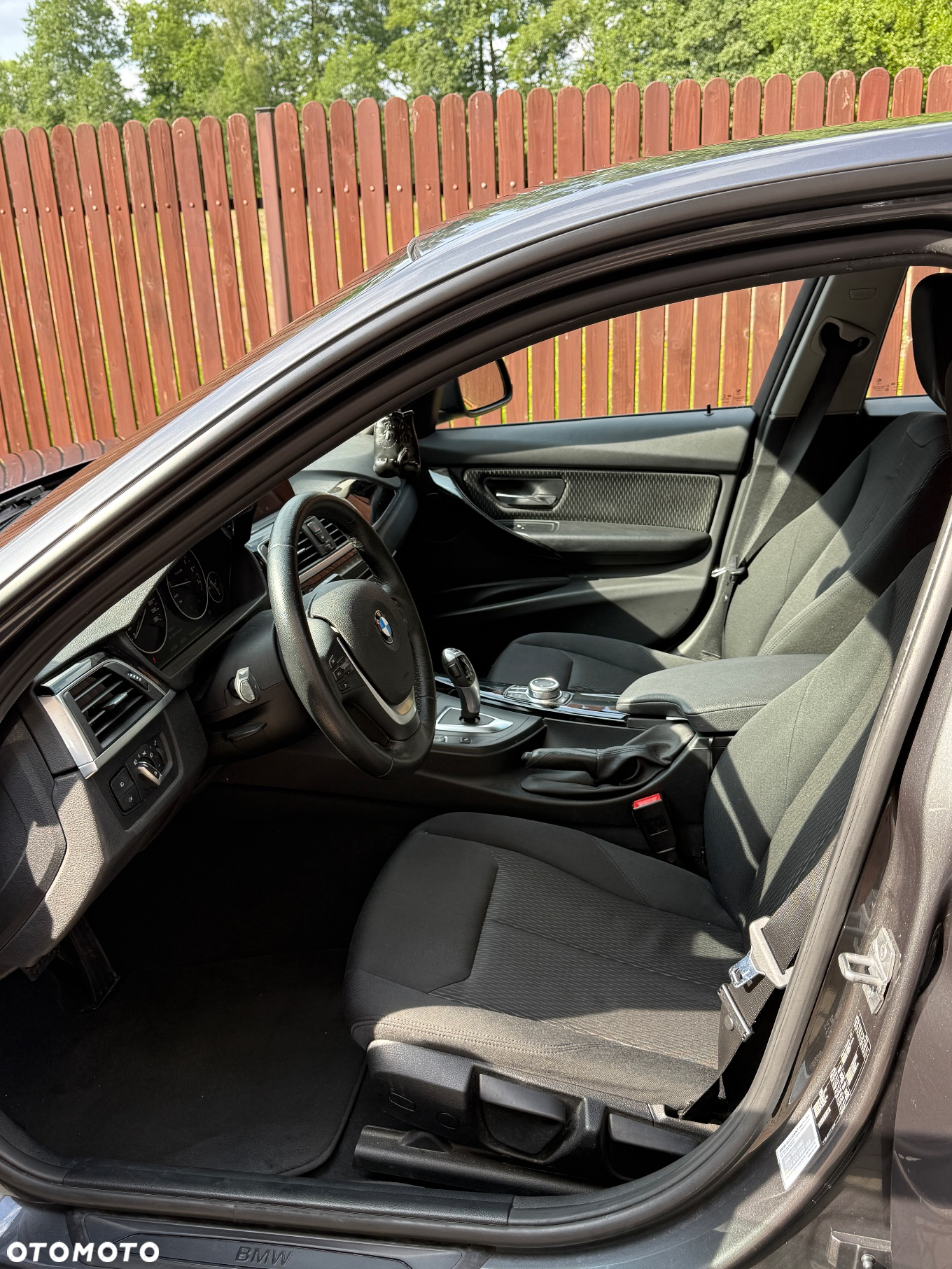 BMW Seria 3 320i - 7