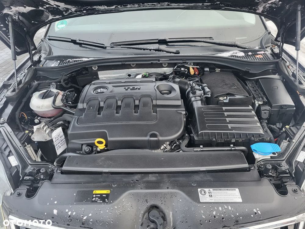 Skoda Superb 2.0 TDI 4x4 Premium Edition - 21