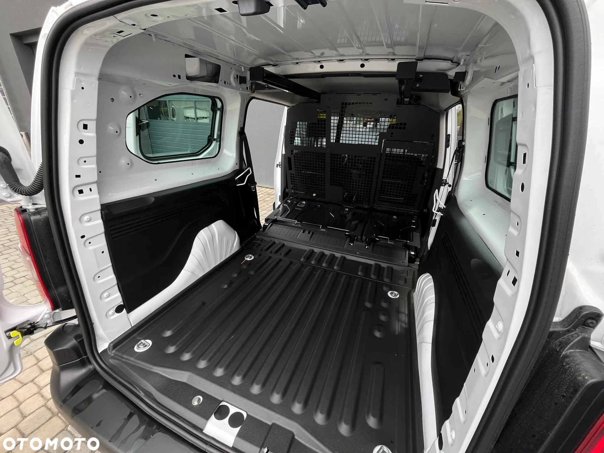 Citroën CITROEN BERLINGO ZAŁOGOWY| 5 MIEJSC| 1.5 DIESEL 130 KM - 10