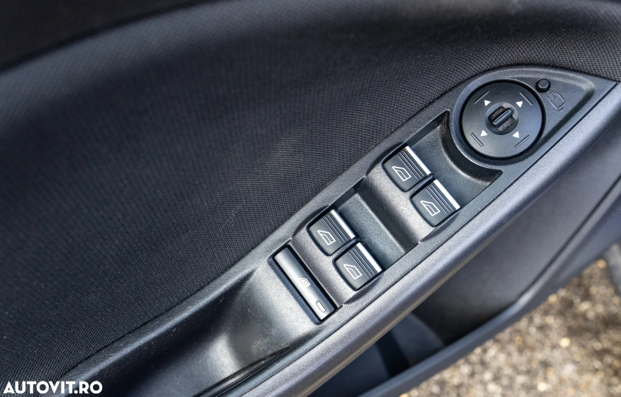 Ford Focus - 11