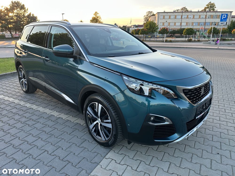 Peugeot 5008 - 24