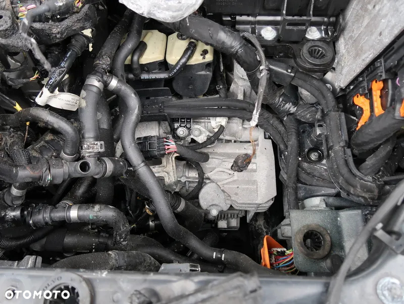 Volvo XC 40 B3 Core - 39
