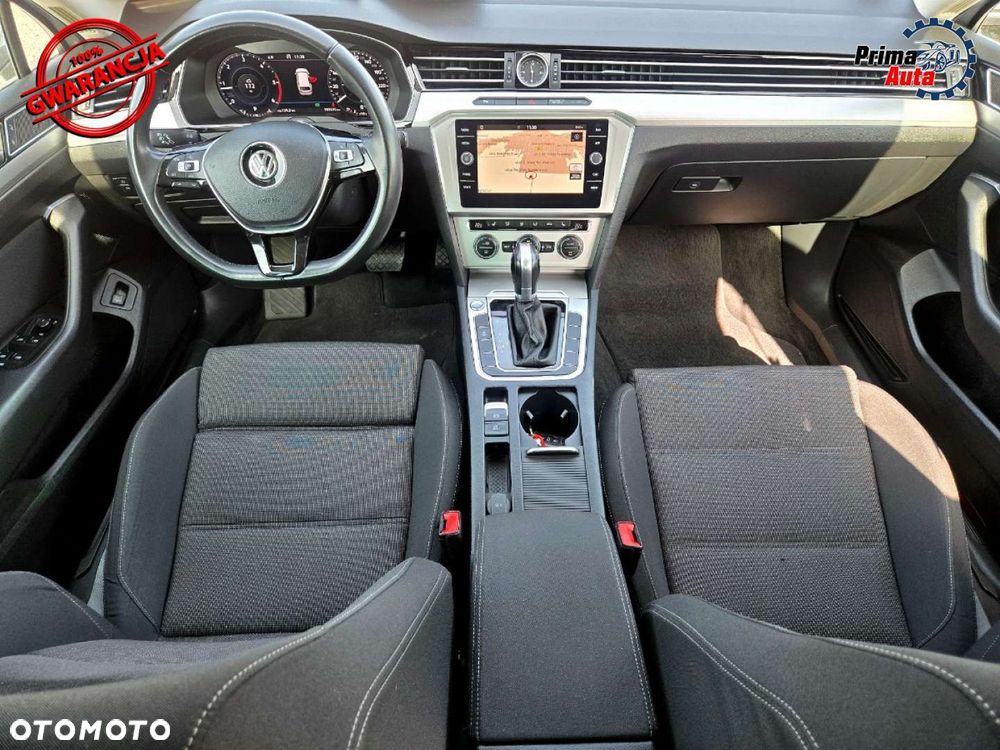 Volkswagen Passat - 2