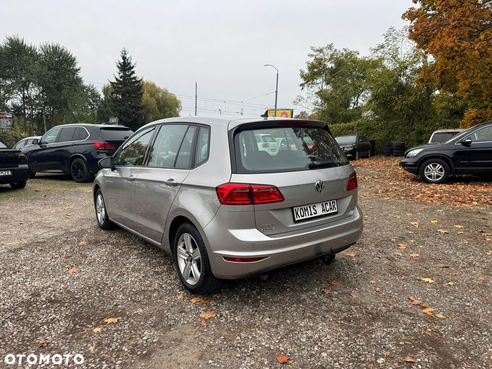 Volkswagen Golf Sportsvan - 32