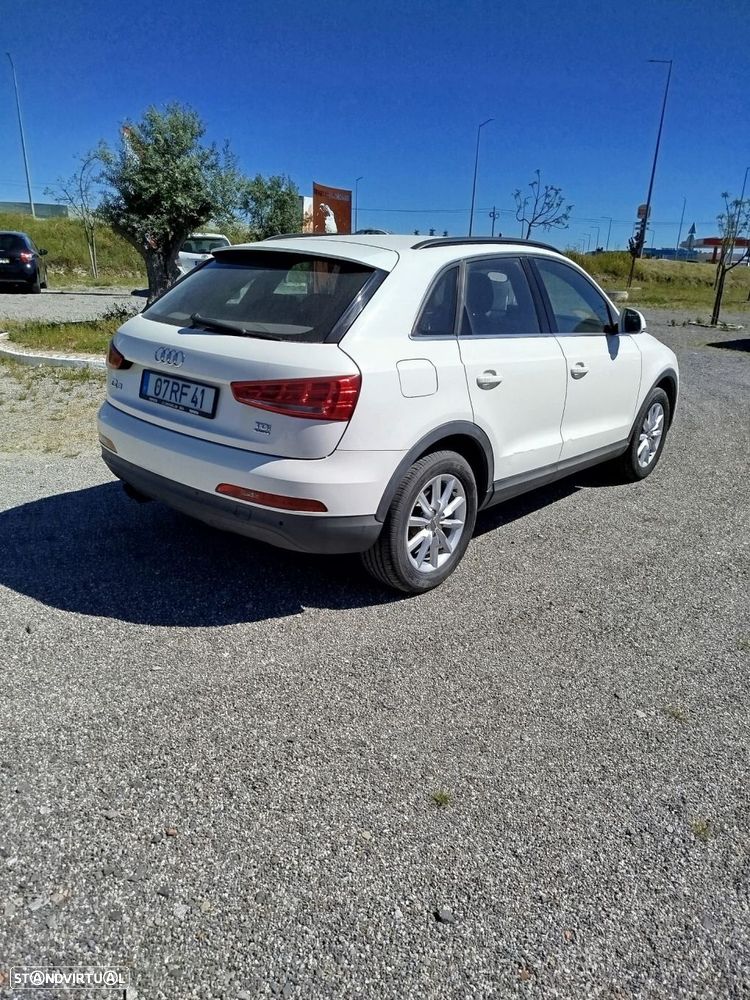 Audi Q3 2.0 TDI quattro S-tronic - 3