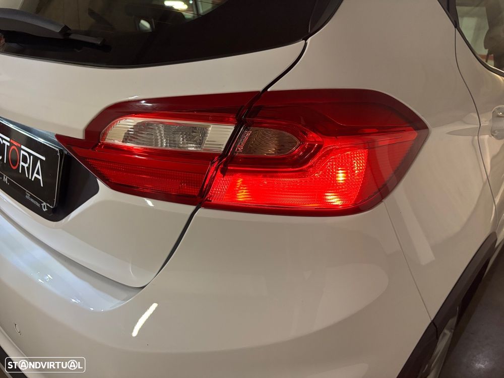 Ford Fiesta 1.0 EcoBoost Active - 17