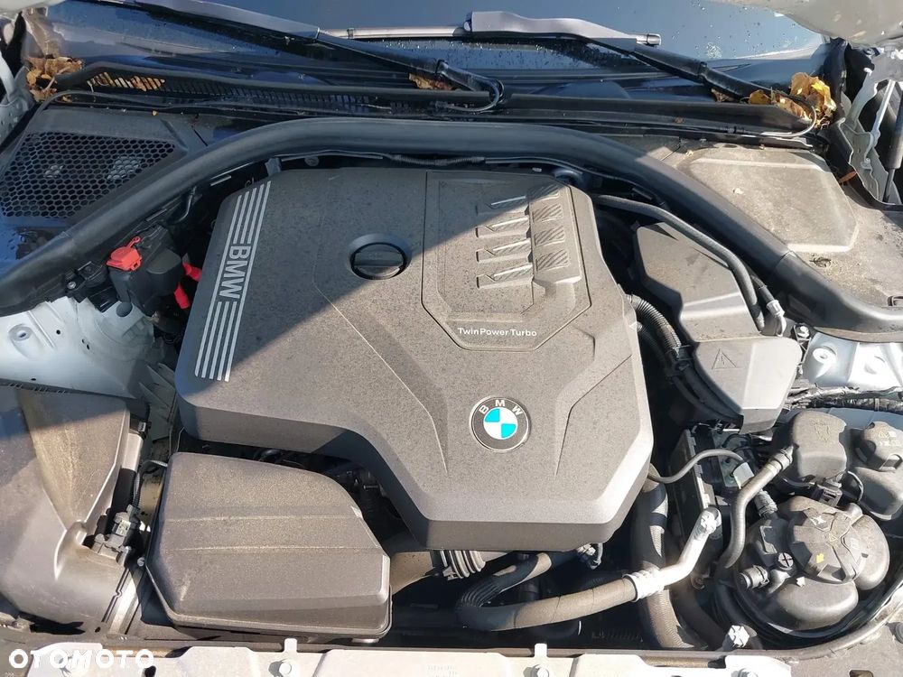 BMW Seria 3 330i xDrive M Sport sport - 11