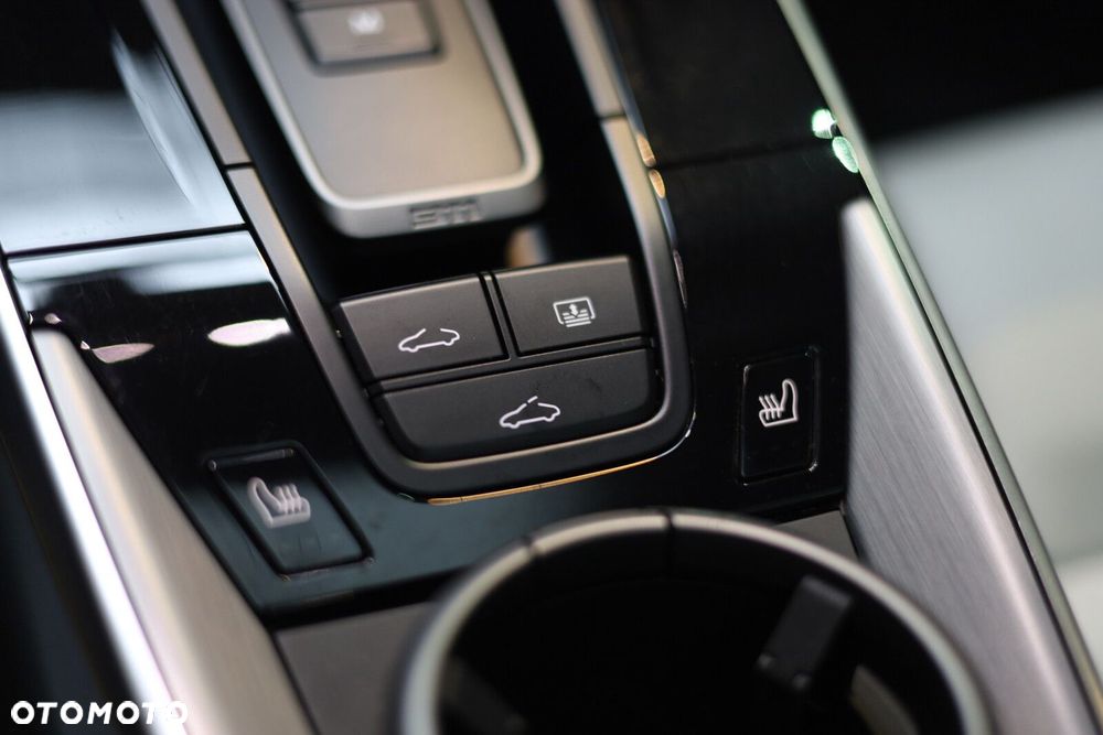 Porsche 911 Carrera - 14