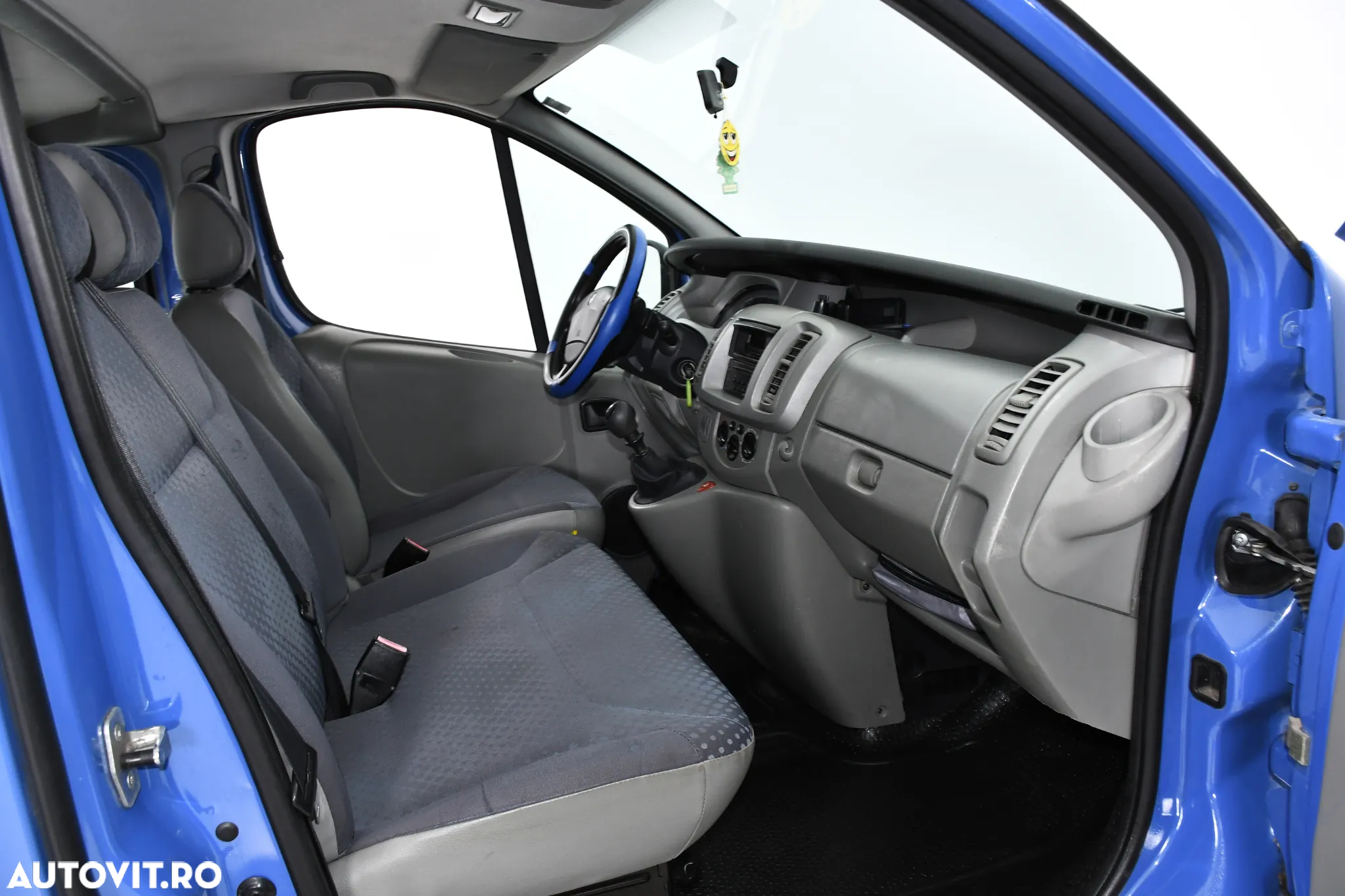Renault Trafic 2.0 dCi 90 L1H1 - 5