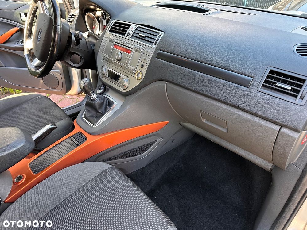 Ford Kuga 2.0 TDCi Trend - 23