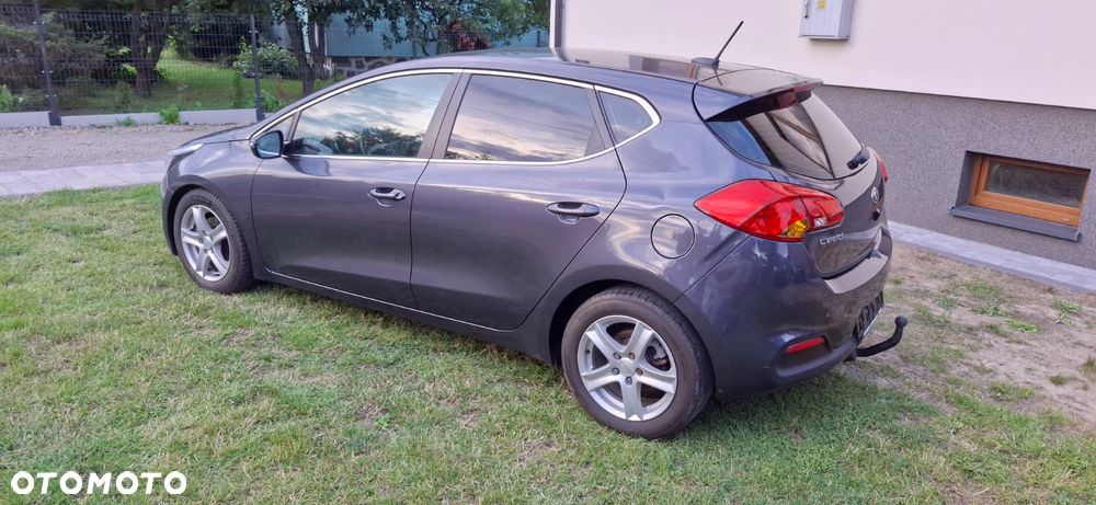 Kia Ceed - 5