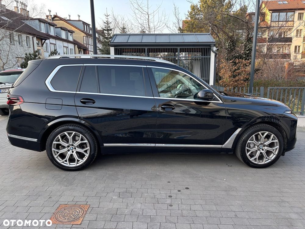 BMW X7 - 13