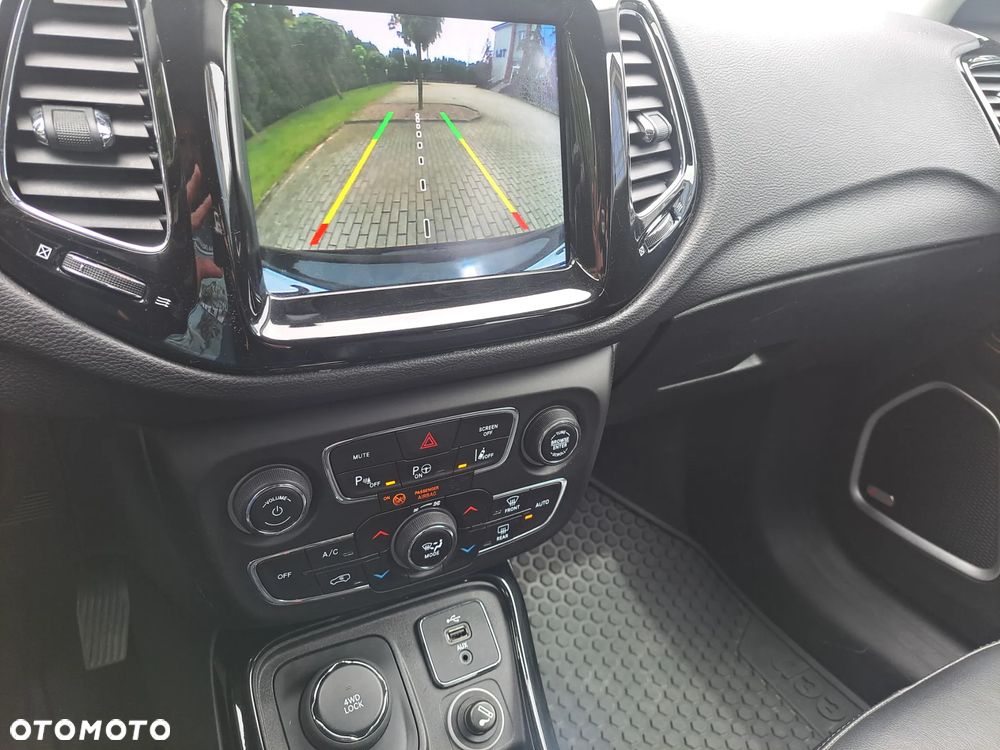 Jeep Compass 2.0 MultiJet Active Drive Automatik Limited - 25