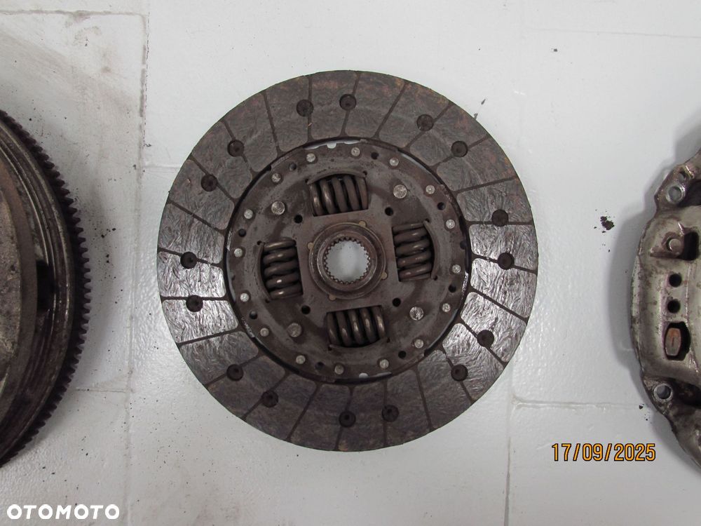 VW CRAFTER 2.5 TDI 09-11 SPRZEGLO KOLO DWUMASOWE TARCZA 9 mm DOCISK - 4