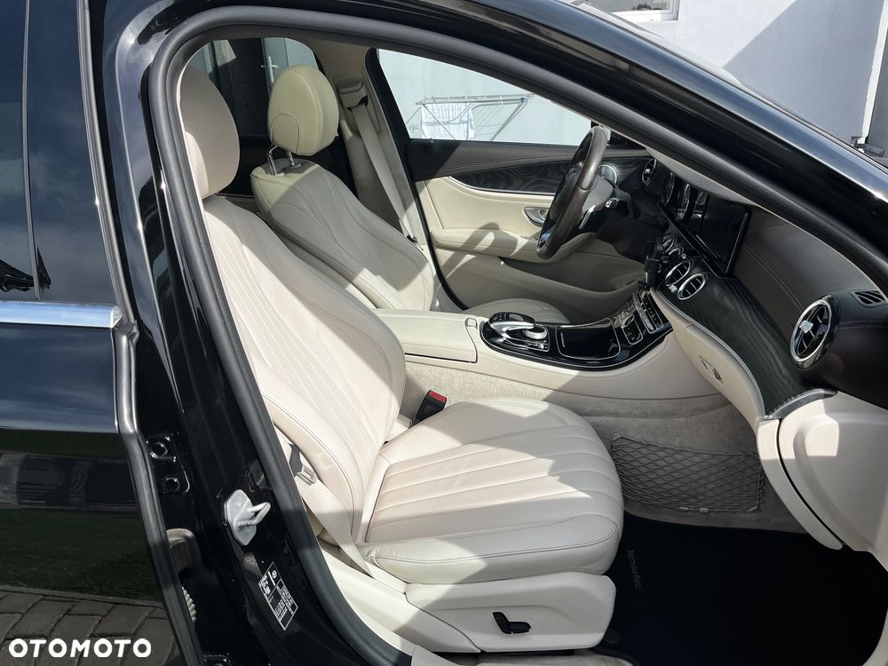 Mercedes-Benz Klasa E 220 d 9G-TRONIC - 15