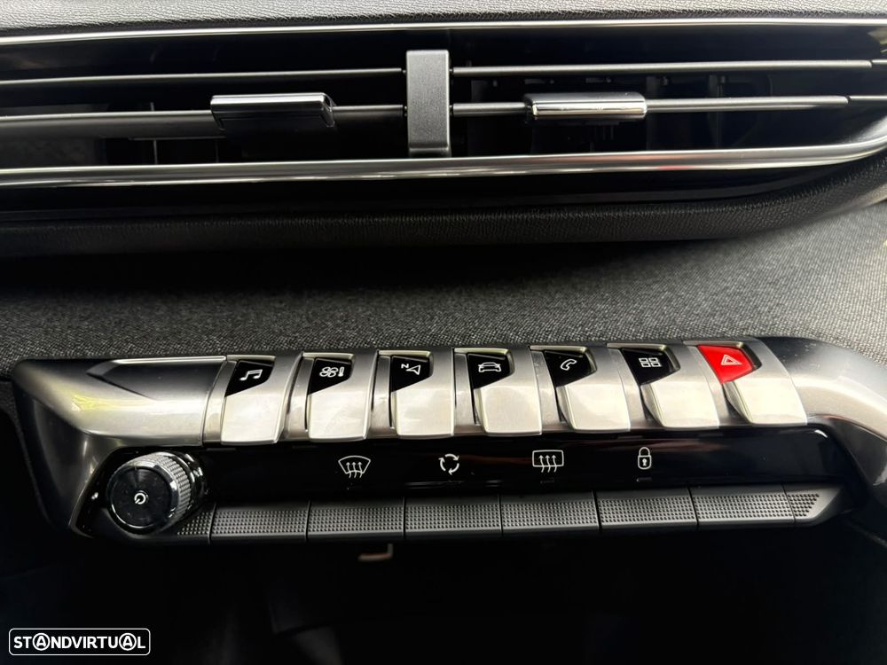 Peugeot 5008 BlueHDI 120 EAT6 Stop & Start Allure - 19