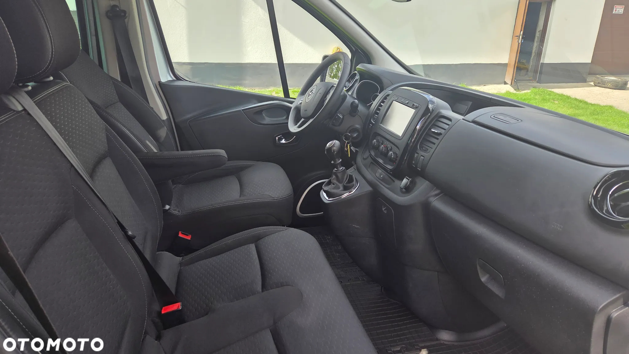 Opel Vivaro - 6