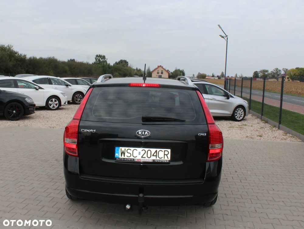 Kia Ceed 2.0 CRDi SW Mind - 7