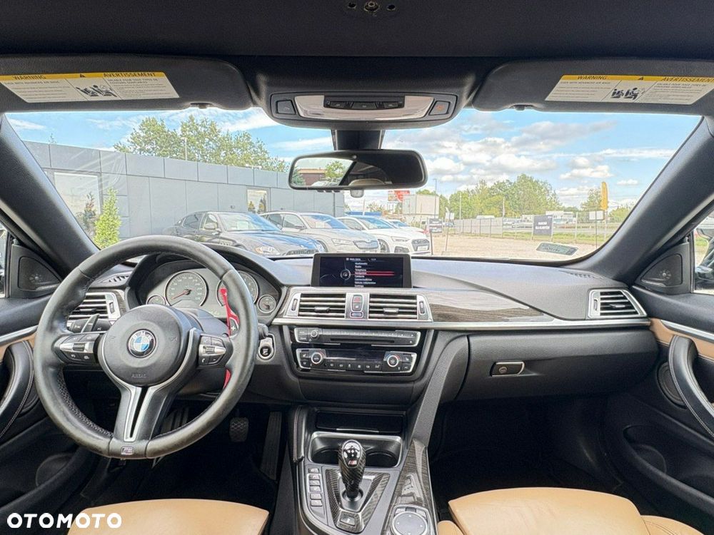 BMW M4 - 12