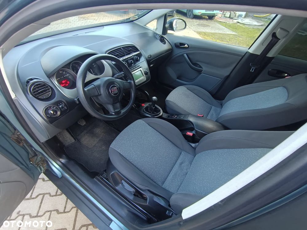 Seat Toledo 1.6 Reference - 9