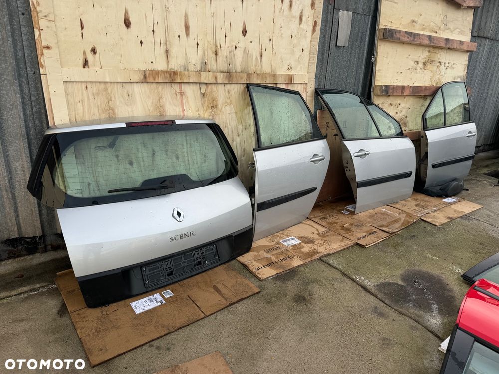 Renault scenic drzwi klapa tył TED69 - 1