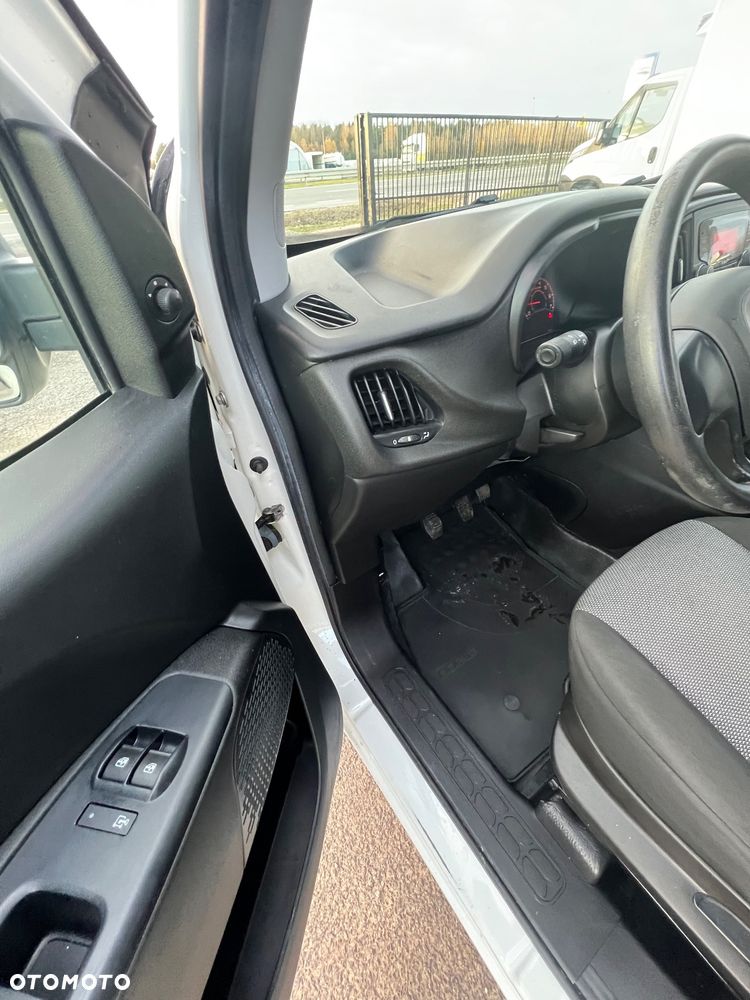 Fiat Doblo 1248cm3/66 kw. Carrier Neos 100 (366) - 15
