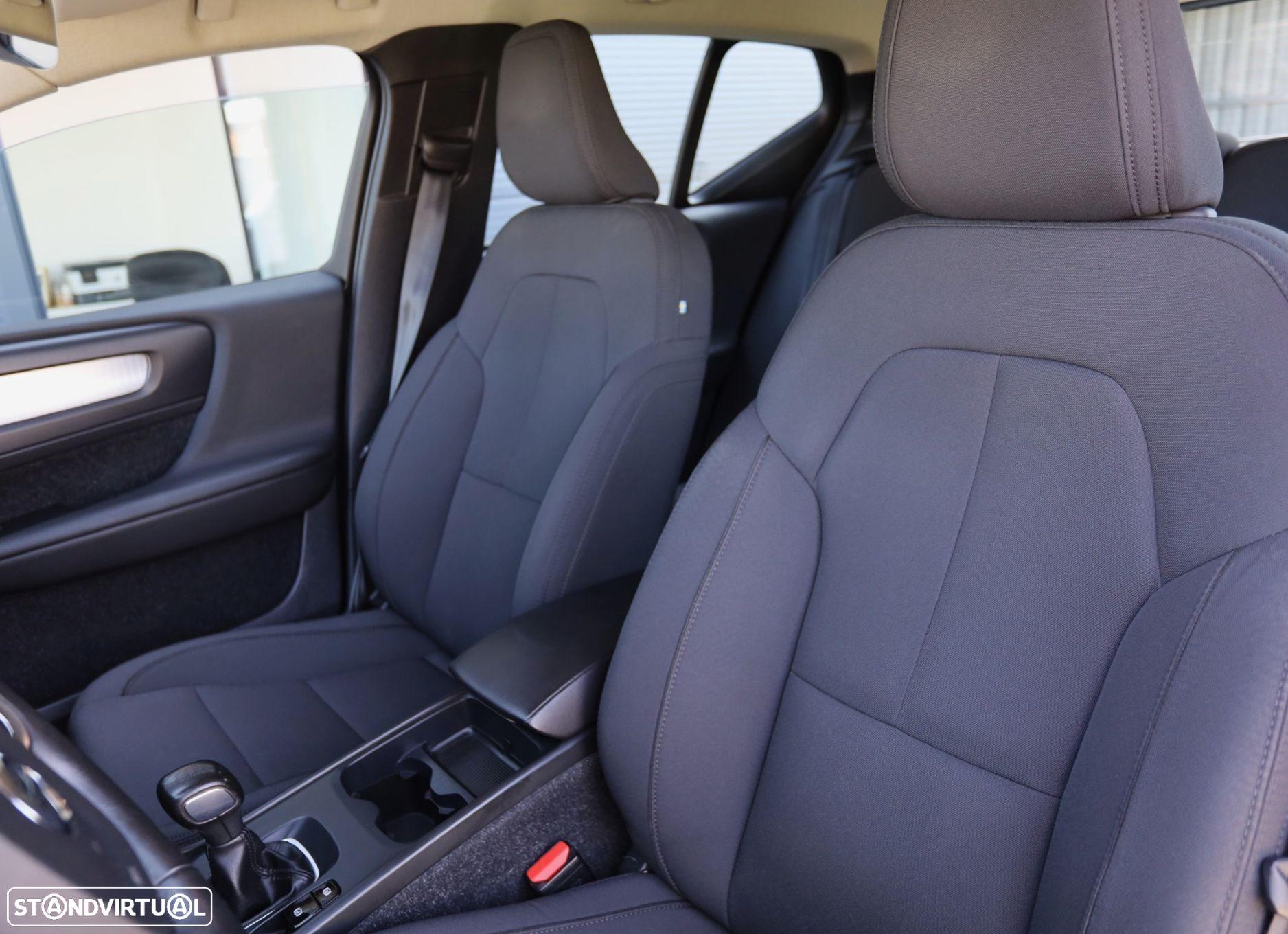 Volvo XC 40 2.0 D3 Momentum - 8