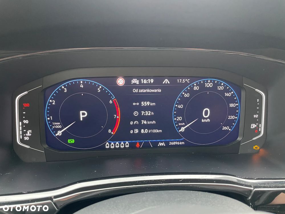Volkswagen Touran - 4