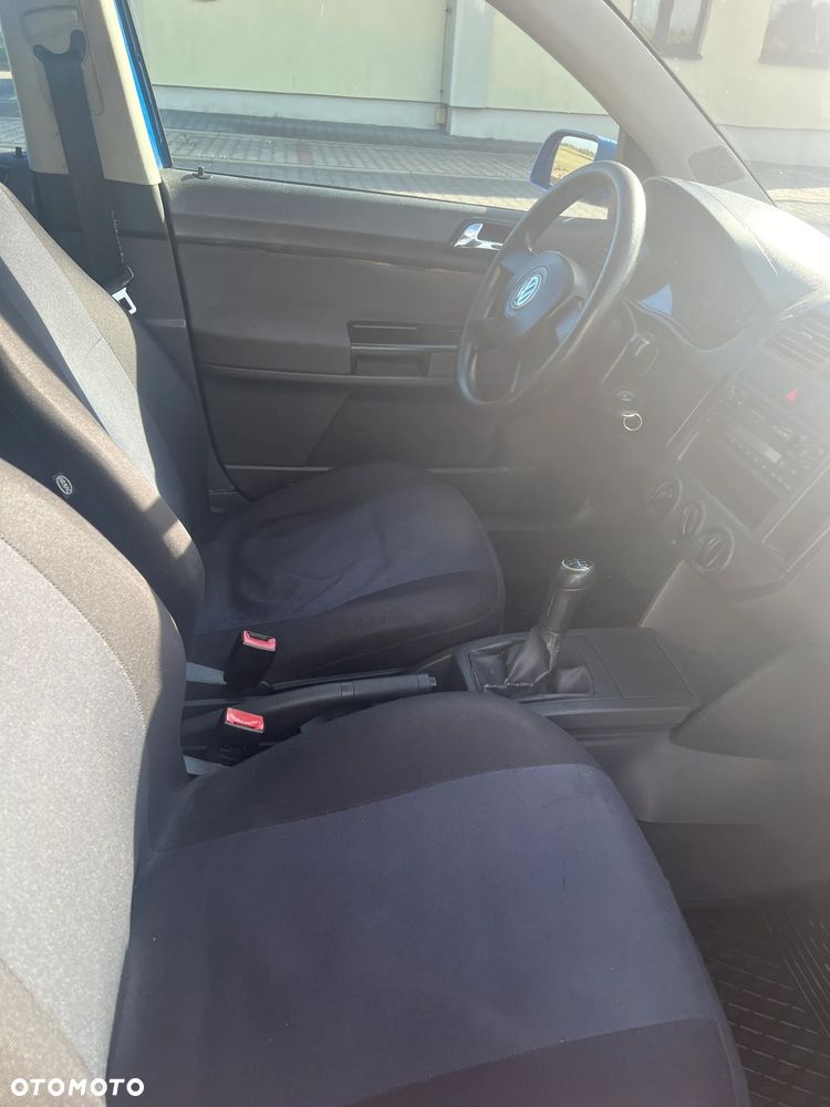 Volkswagen Polo - 16