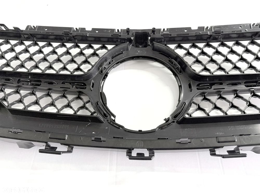 ATRAPA GRILL Mercedes W257 C257 CLS Lift - AMG - 13