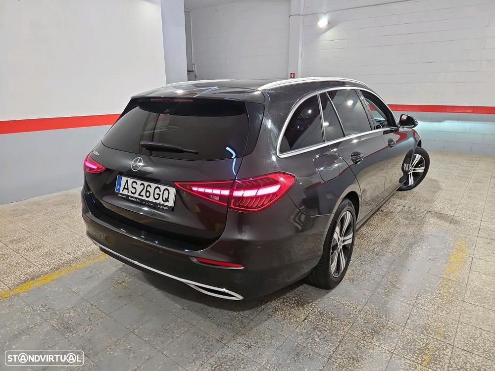 Mercedes-Benz C 300 e - 4