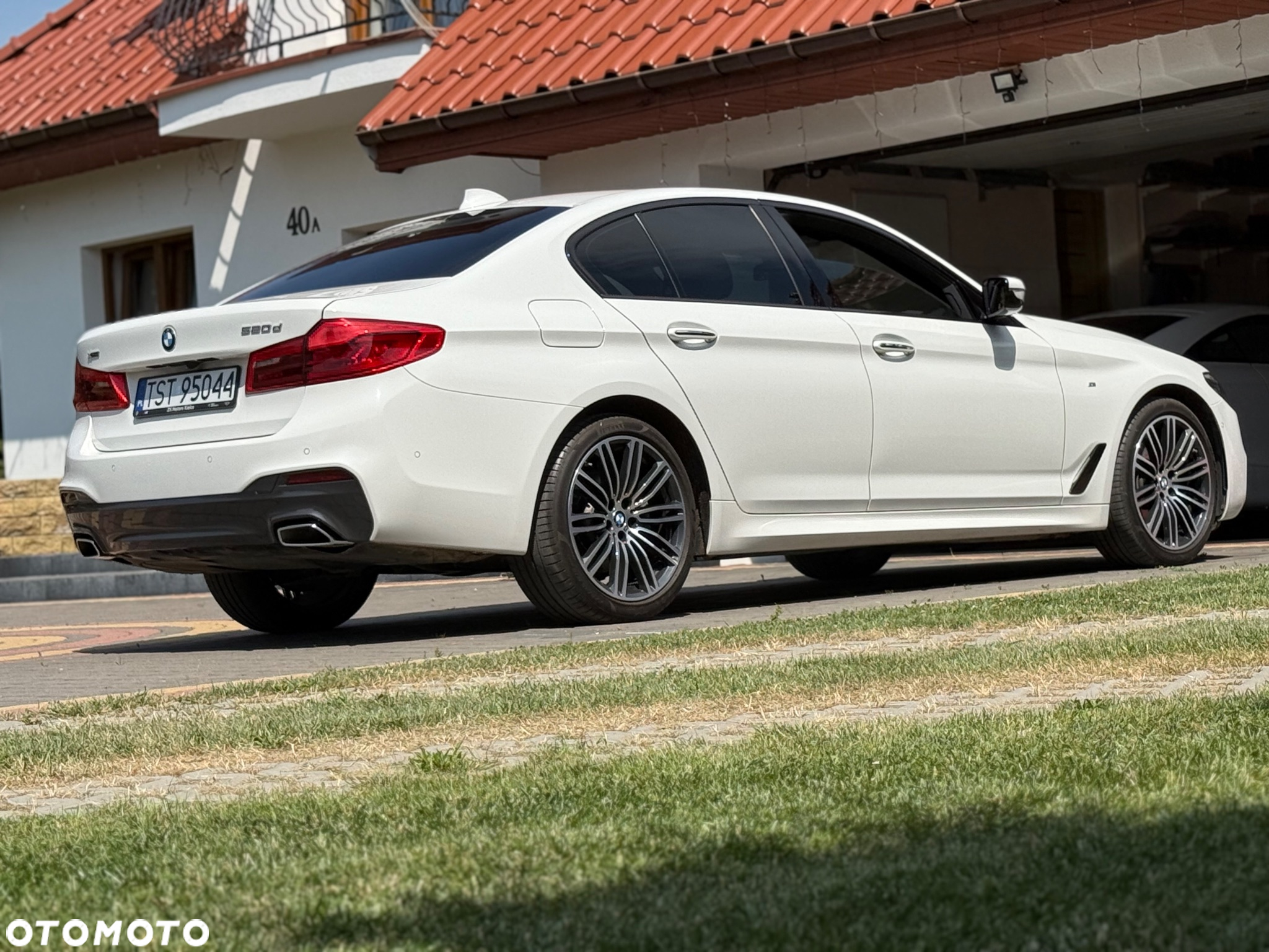 BMW Seria 5 520d xDrive M Sport sport - 31