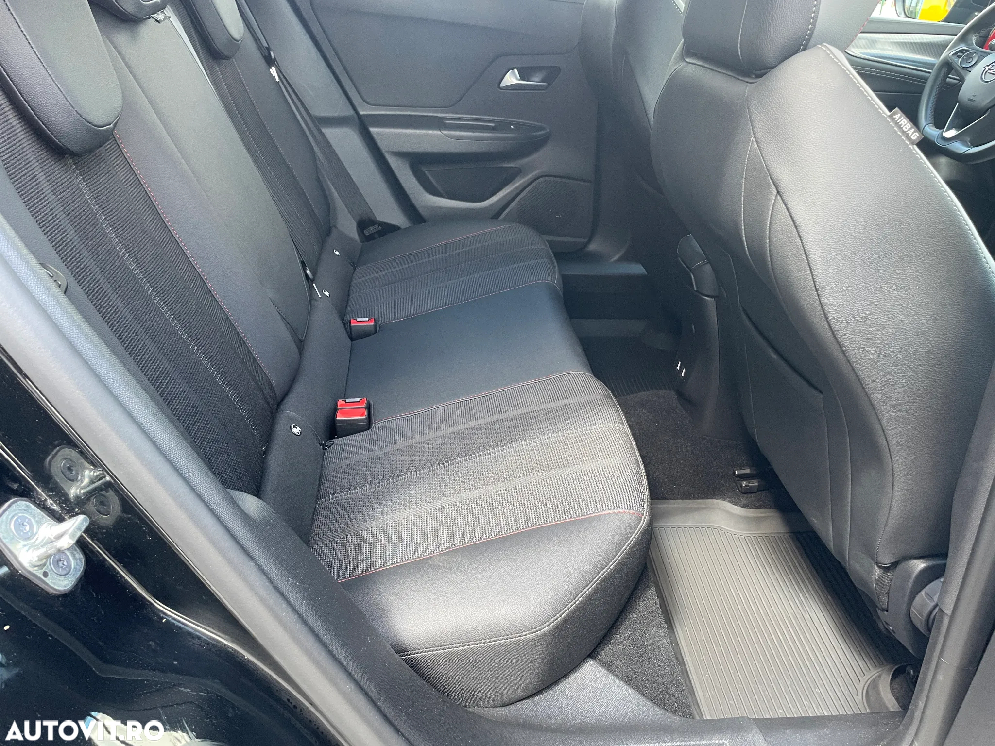 Opel Mokka 1.2L Turbo Start/Stop GS - 13