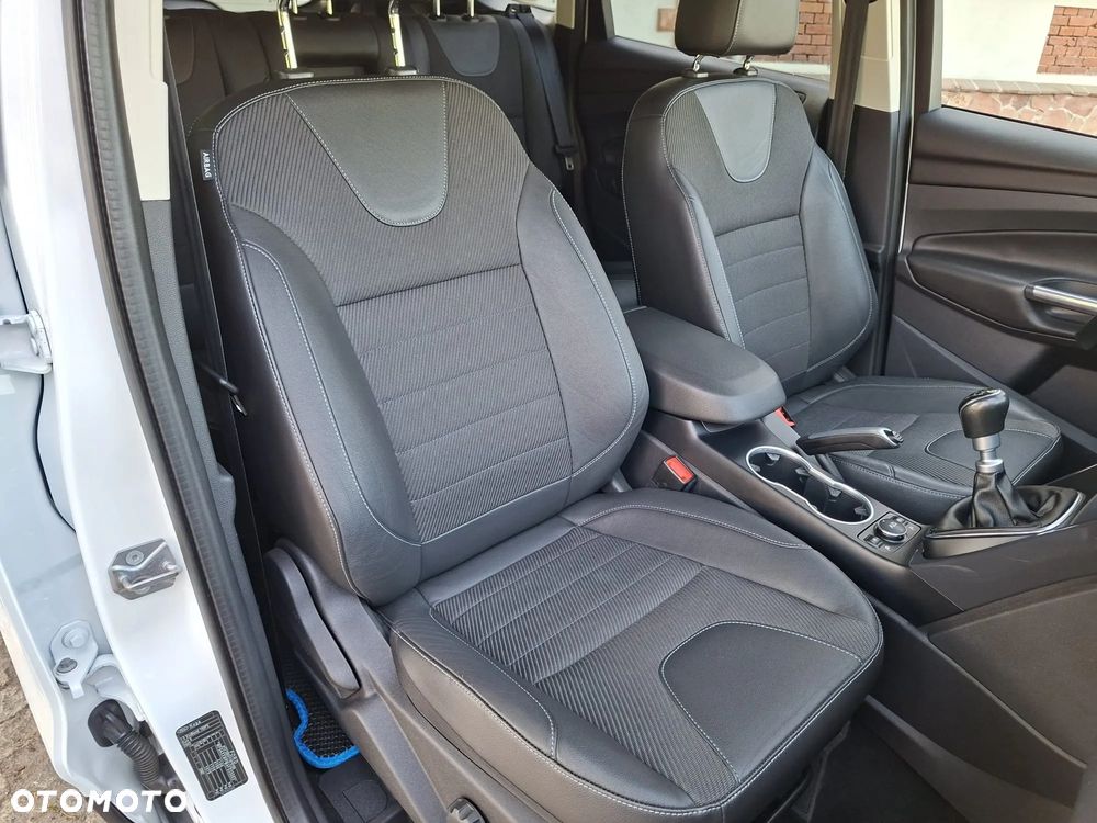 Ford Kuga 1.5 EcoBoost 2x4 SYNC - 6