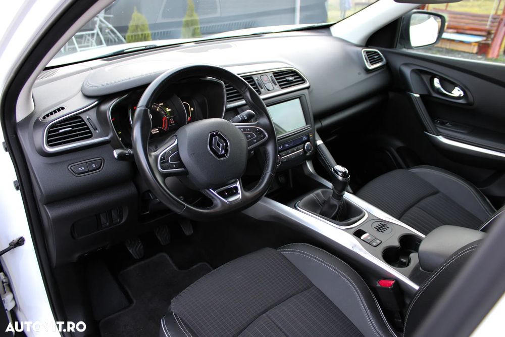 Renault Kadjar Energy dCi 130 Bose Edition - 16