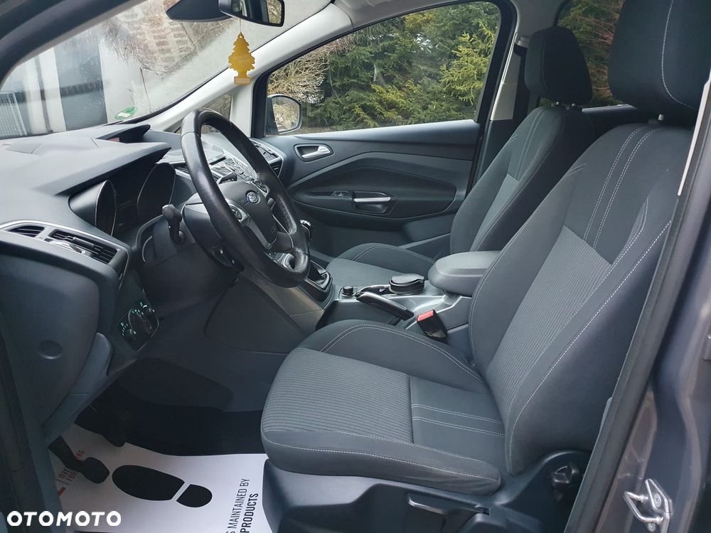 Ford C-MAX - 12