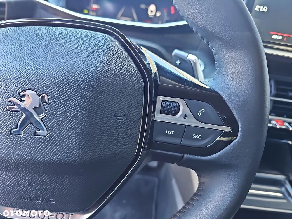 Peugeot 2008 1.2 PureTech Allure Pack S&S EAT8 - 15